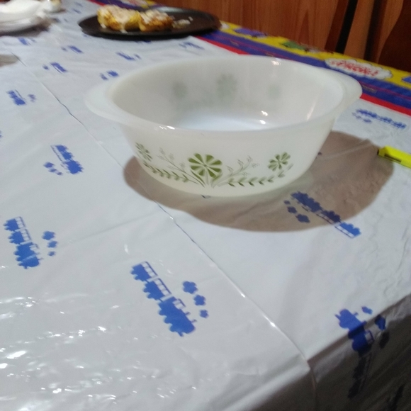 VINTAGE BAKE KING PYREX DISH BOWL GREEN CANDY - Picture 6 of 6